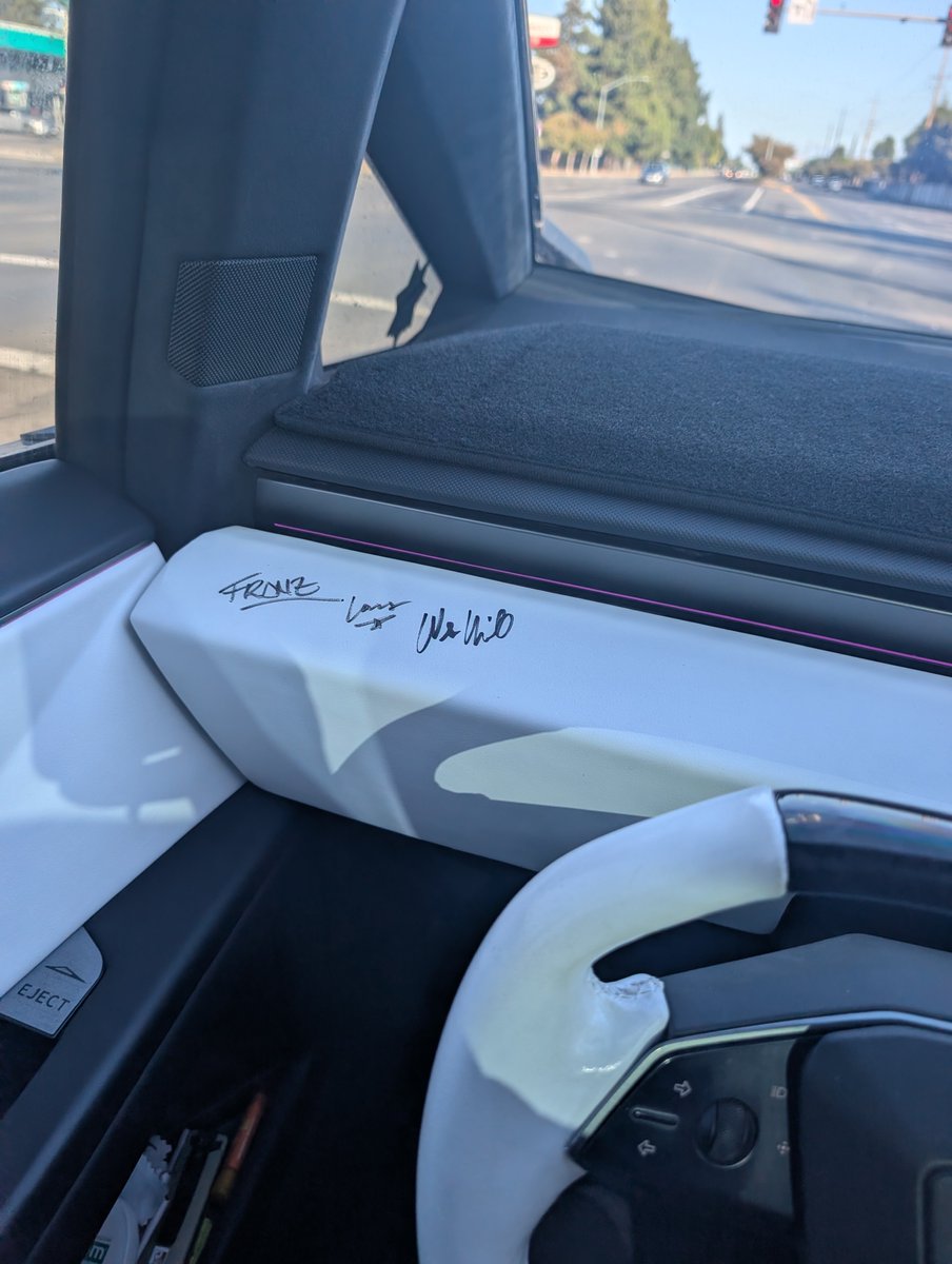 Hey @elonmusk I'm missing a signature of significance, when can you sign my Cybertruck like…